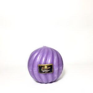 bola pequeña torneada lila