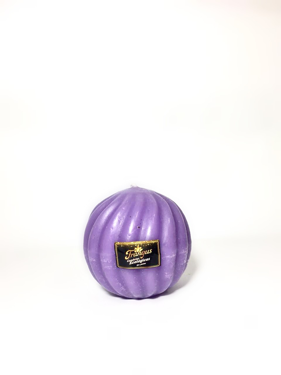 bola pequeña torneada lila